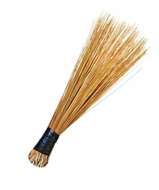 African Broom – Igbàlé